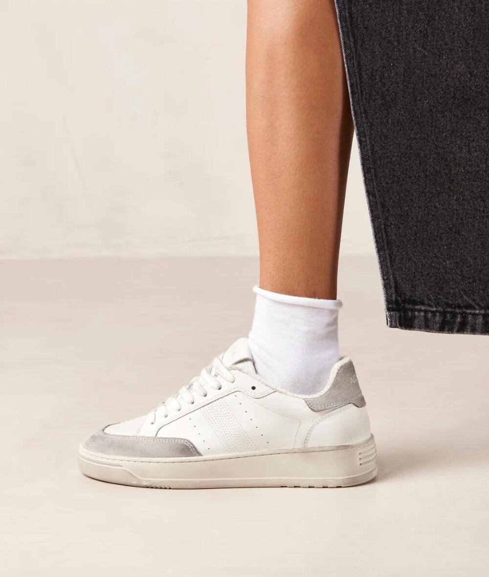NEW ALOHAS women's suede leather sneakers in off-white